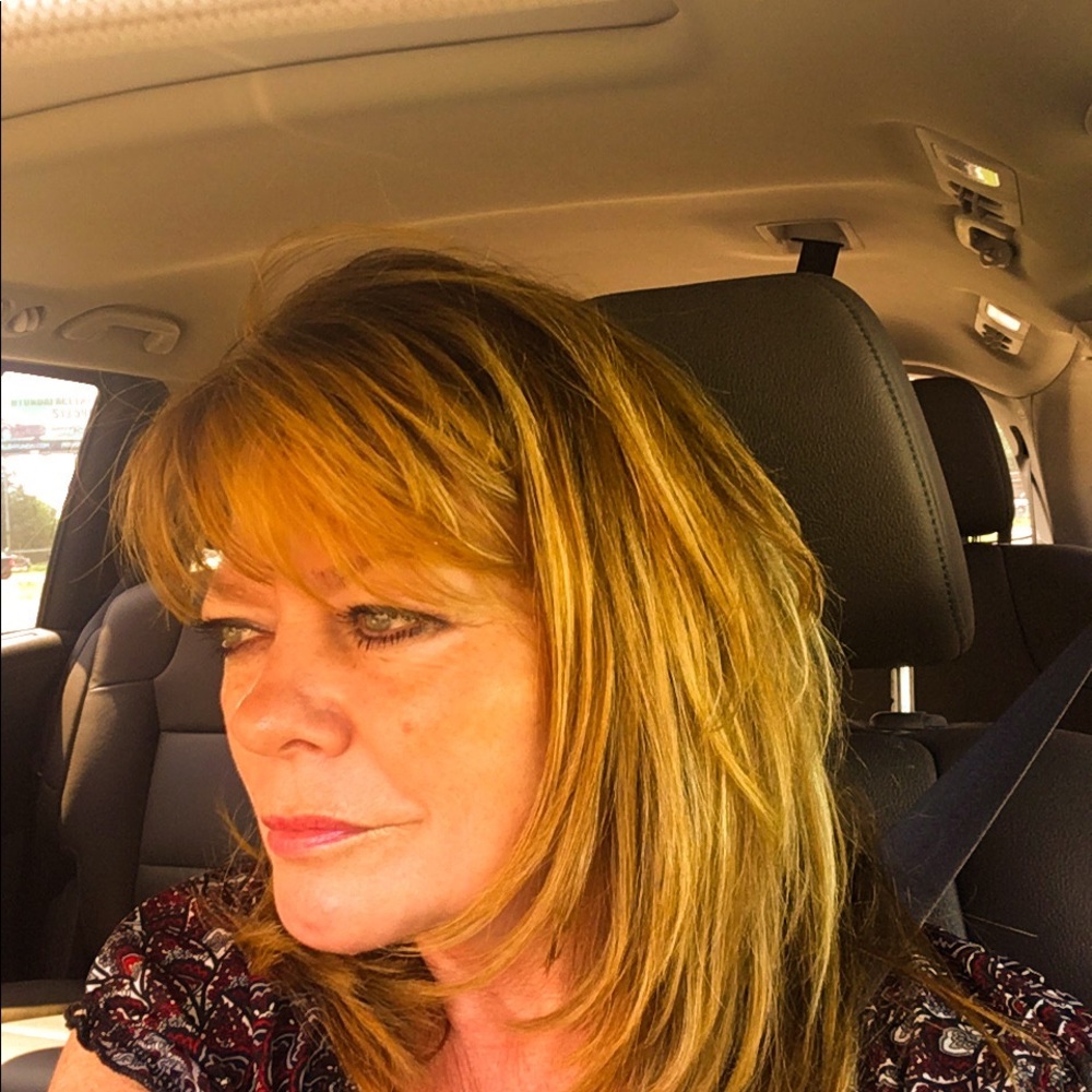 Meet your Posher, Kim